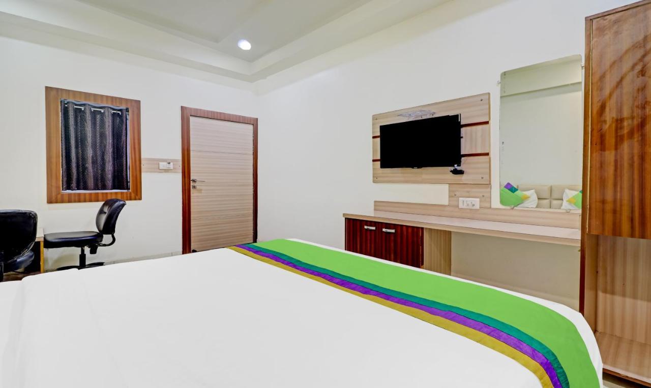 מלון אגרה Treebo Taj Dream מראה חיצוני תמונה